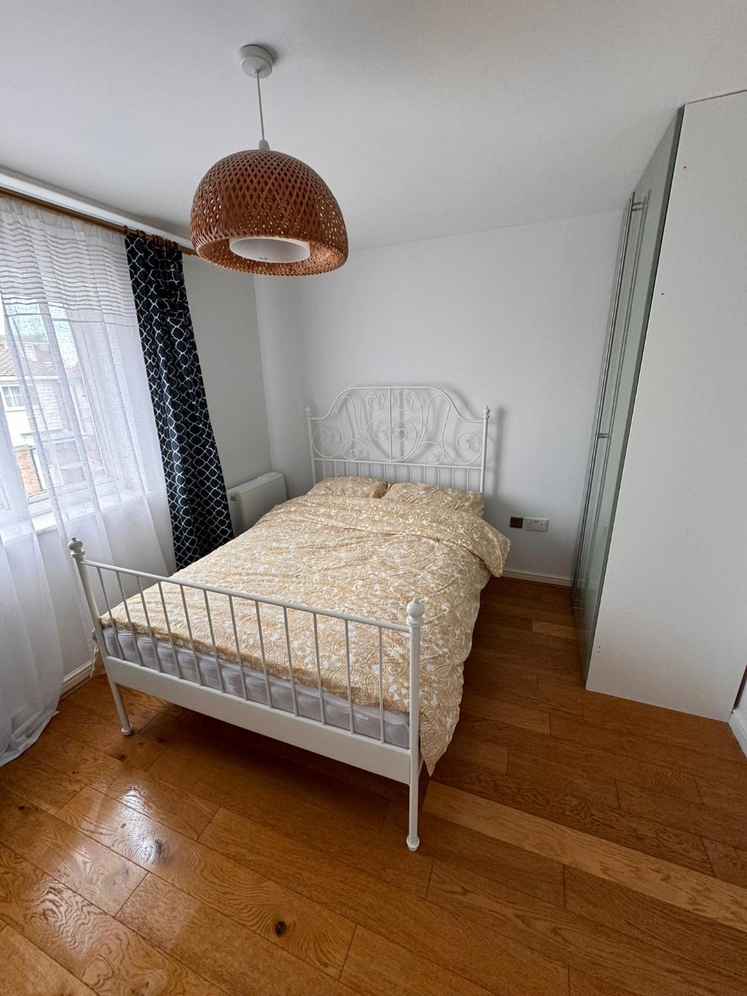 2-Bedroom Flat Walking Distance To Excel London - Perfect Location! Екстер'єр фото